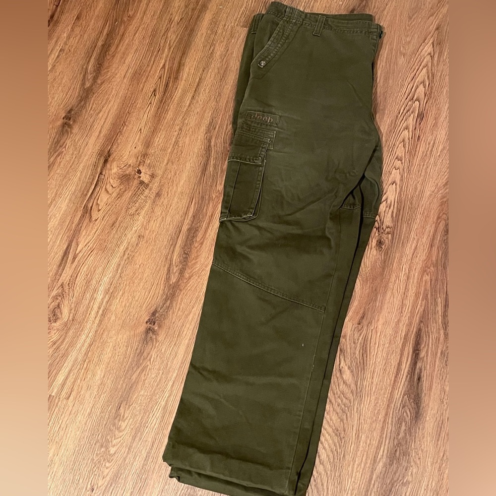 Junk yard jeep cargo pants